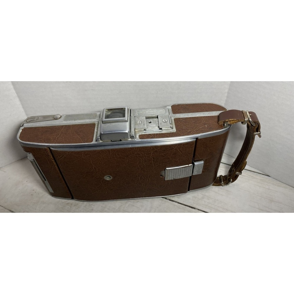 Polaroid "Land Camera" Model 95b  Untested Vintage